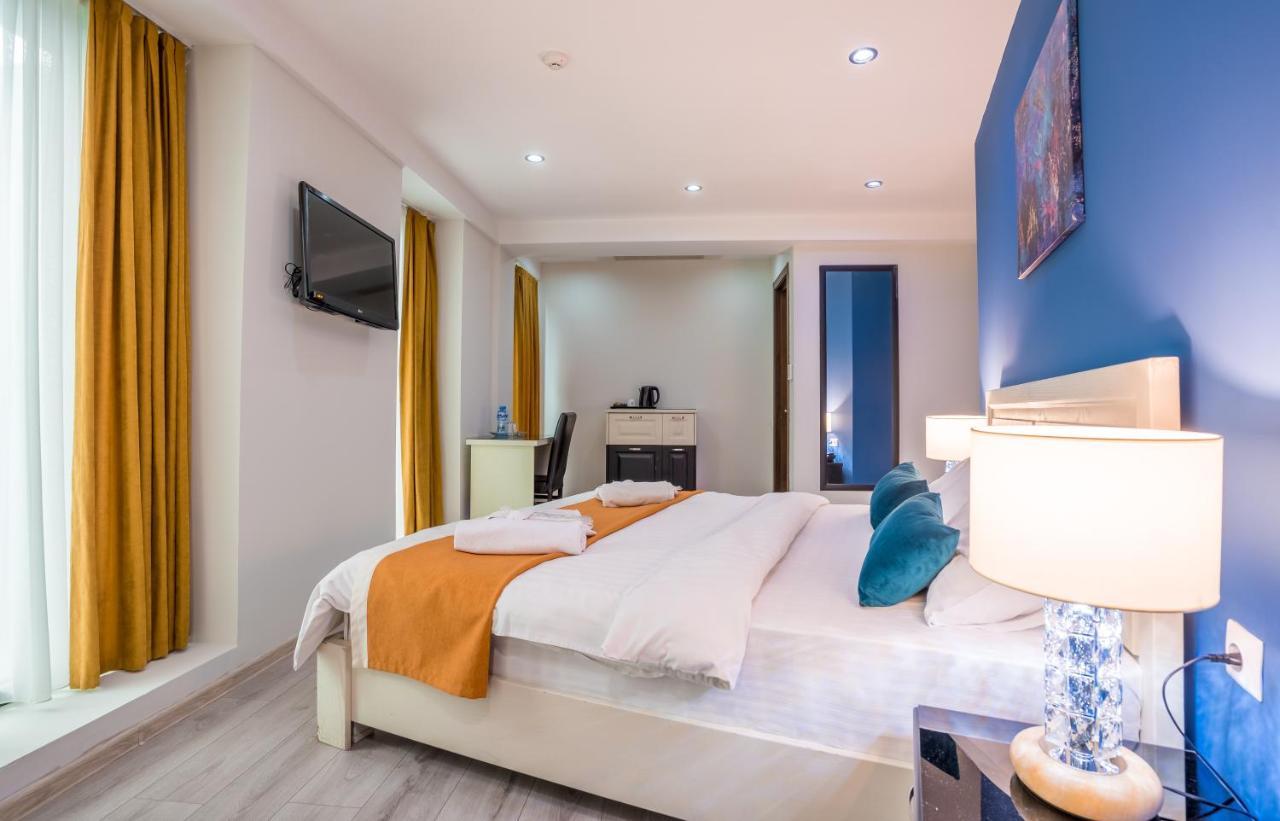 Capitol By Umbrella Hotel Tbilisi Buitenkant foto