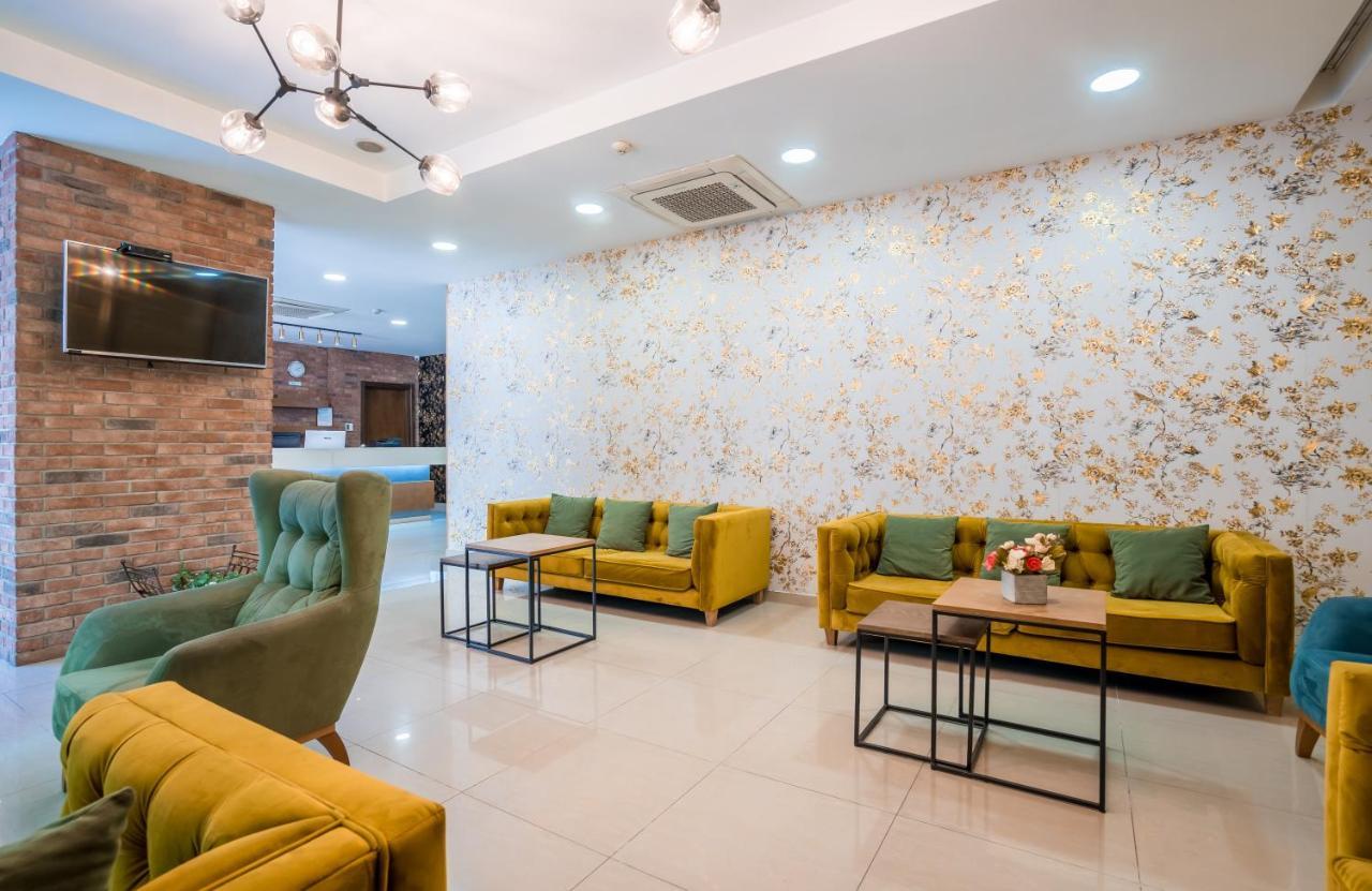 Capitol By Umbrella Hotel Tbilisi Buitenkant foto