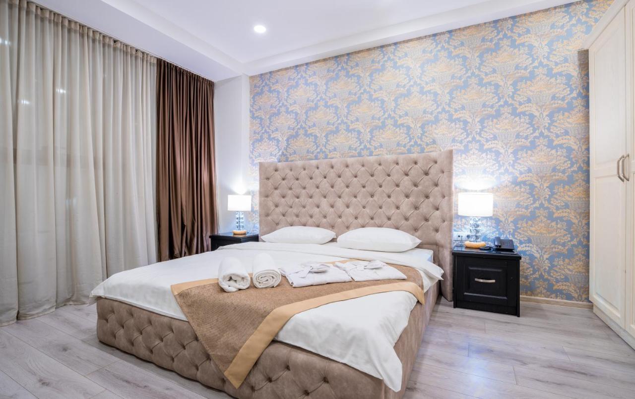 Capitol By Umbrella Hotel Tbilisi Buitenkant foto